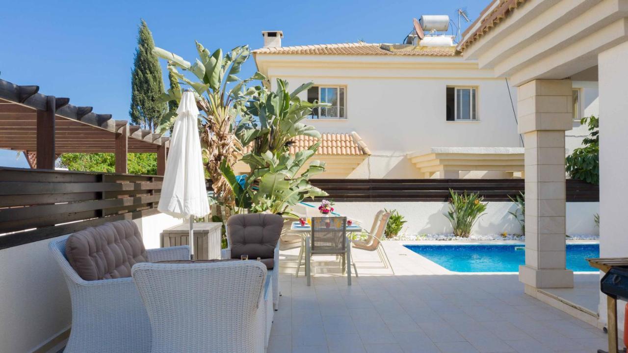 Villa Malama Paralímni Extérieur photo